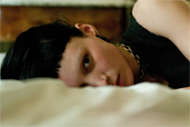 Muži, ktorí nenávidia ženy (The Girl with the Dragon Tattoo, 2011)