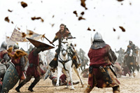Russel Crowe ako Robin Hood v rovnomennej akčnej dráme