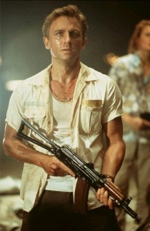 Daniel Craig